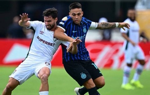 7.2亿豪阵翻车！劳塔罗中柱，国米0-2爆冷出局，曼城渔翁得利