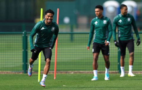 科尔·布兰尼根惊艳一击助维拉青年军逆转曼城，夺得足总青年杯