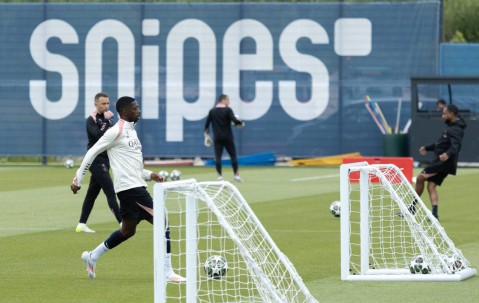 巴黎圣日耳曼与国际米兰欧冠巅峰对决：从战术到球员表现，深度解析两队优劣势