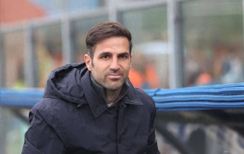 1-0，37岁法布雷加斯闪耀：带领意甲第13击败意甲第10，迎来连胜纪录