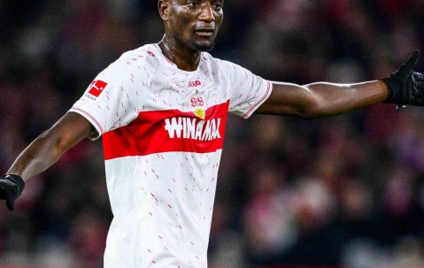 曼联瞄准吉拉西，7000万欧元欲引进德甲神锋，皇马看中维拉铁闸