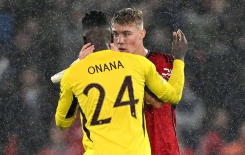 霍伊伦德不想走，曼联不赶就留下！奥纳纳标价3000万转会已无可能