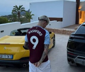 曼联巴神！加纳乔穿维拉9号球衣原因曝光，热刺或签他替代孙兴慜