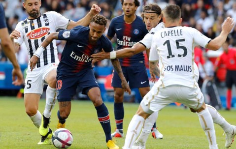 巴黎圣日耳曼VS昂热前瞻：法甲霸主剑指提前6轮夺冠，昂热能否阻击？