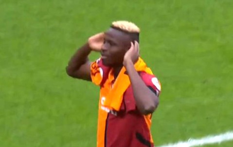 曼联告知奥斯梅恩他是买前锋首选！那不勒斯愿打折，不想卖给尤文